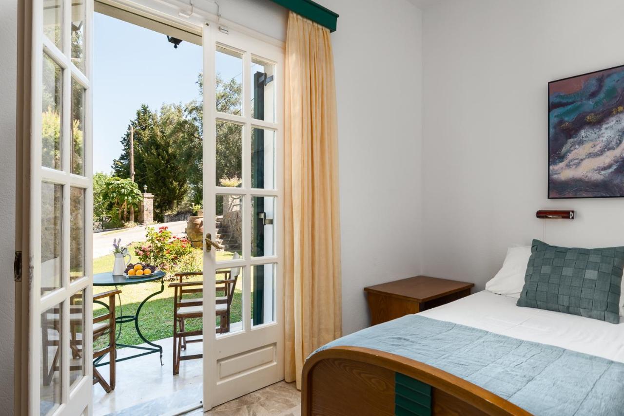 Nikiforos Apartments By Konnect, Mesongi Bagian luar foto