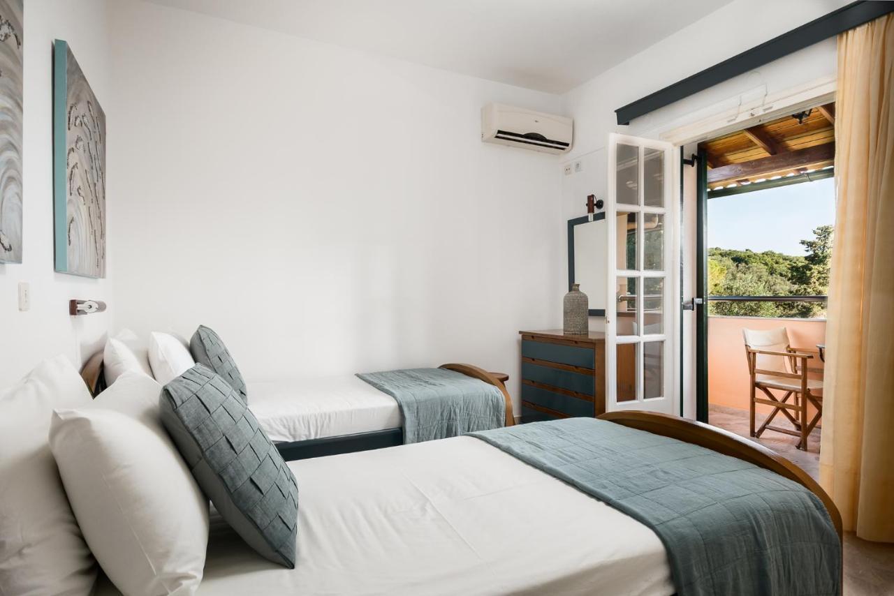 Nikiforos Apartments By Konnect, Mesongi Bagian luar foto